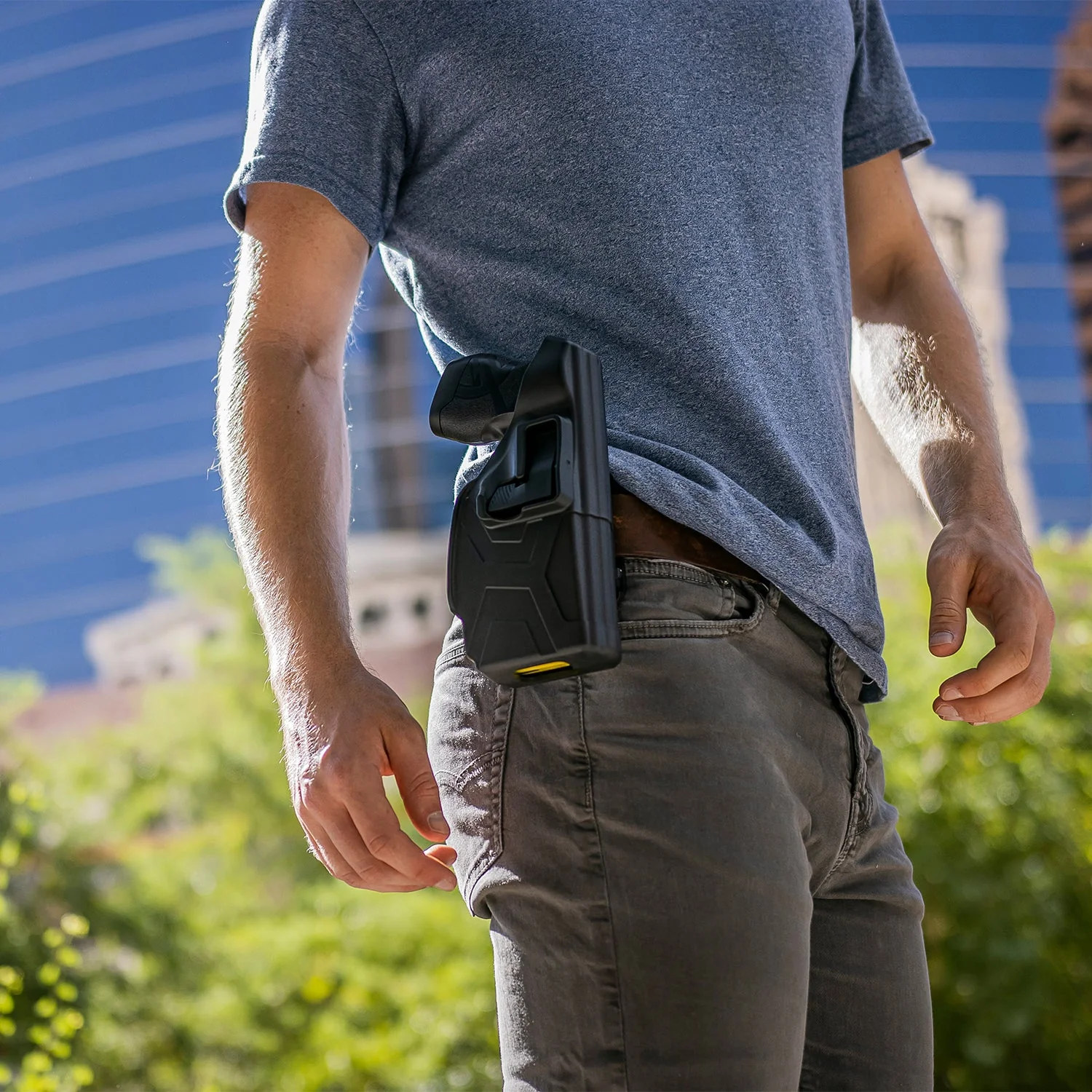 taserx2holsteredonbeltfordailycarry | ThugBusters taser x2 holstered on belt for daily carry